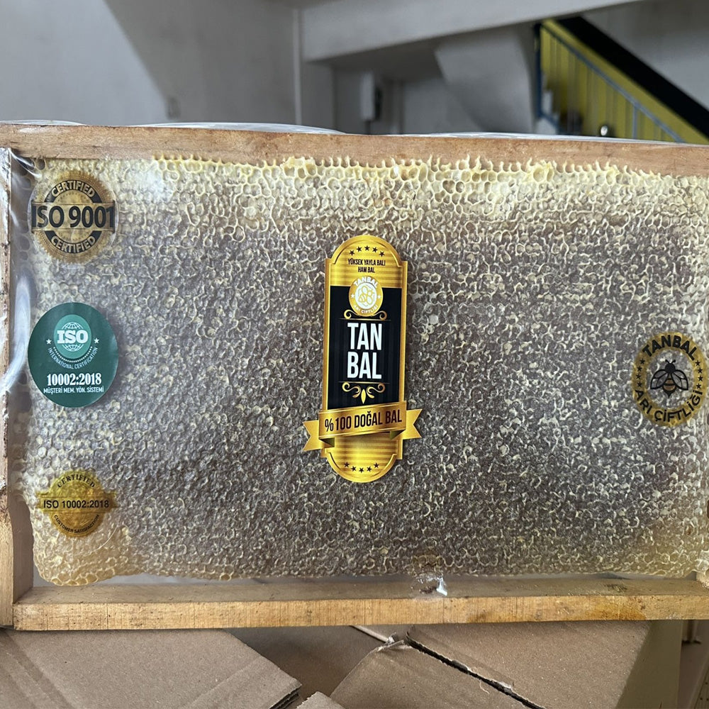 Tanbal Siyah Seri Yoğun Polenli Şifa Balı (Petekli)