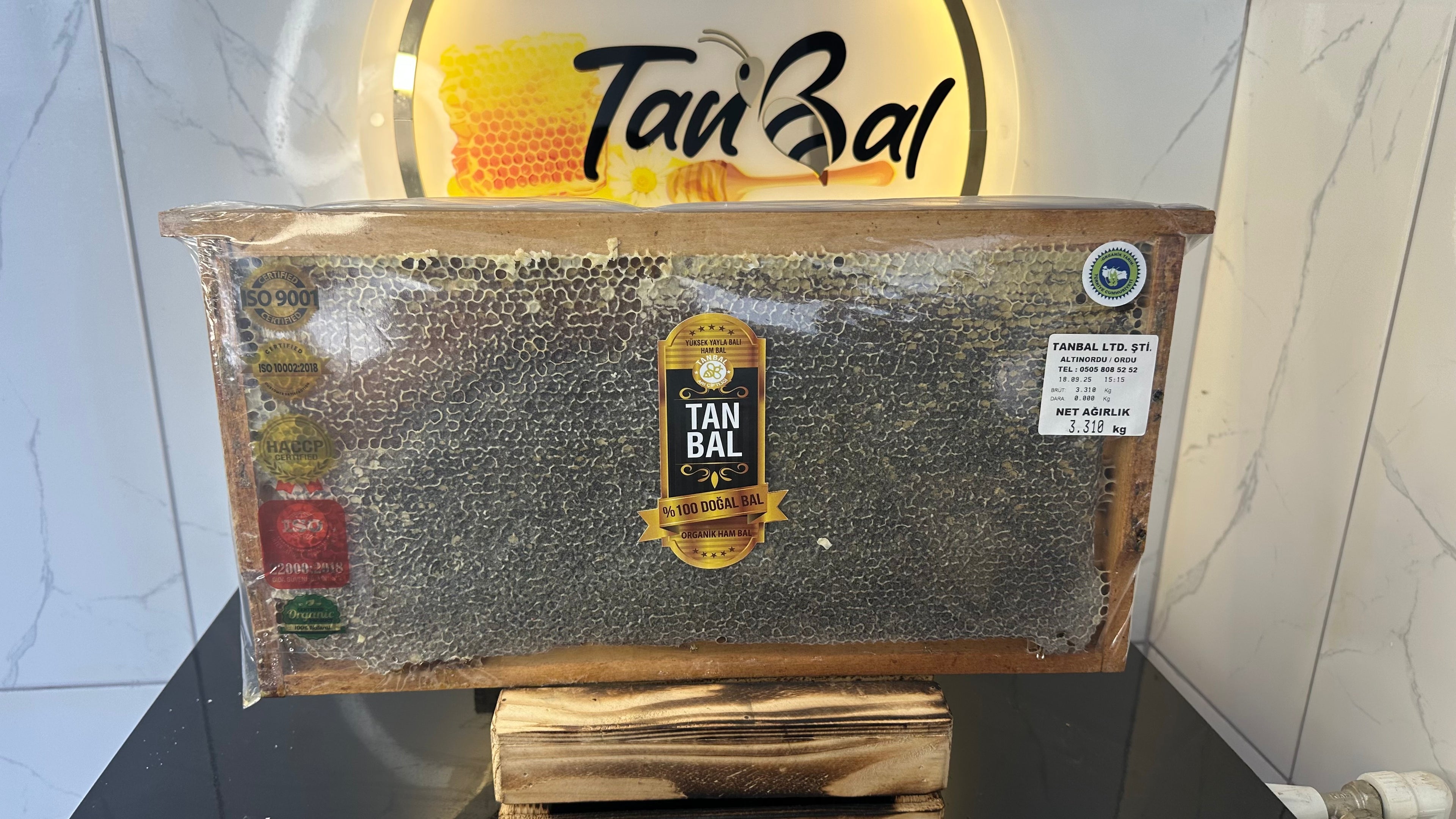 Tanbal Siyah Seri Yoğun Polenli Şifa Balı (Petekli)