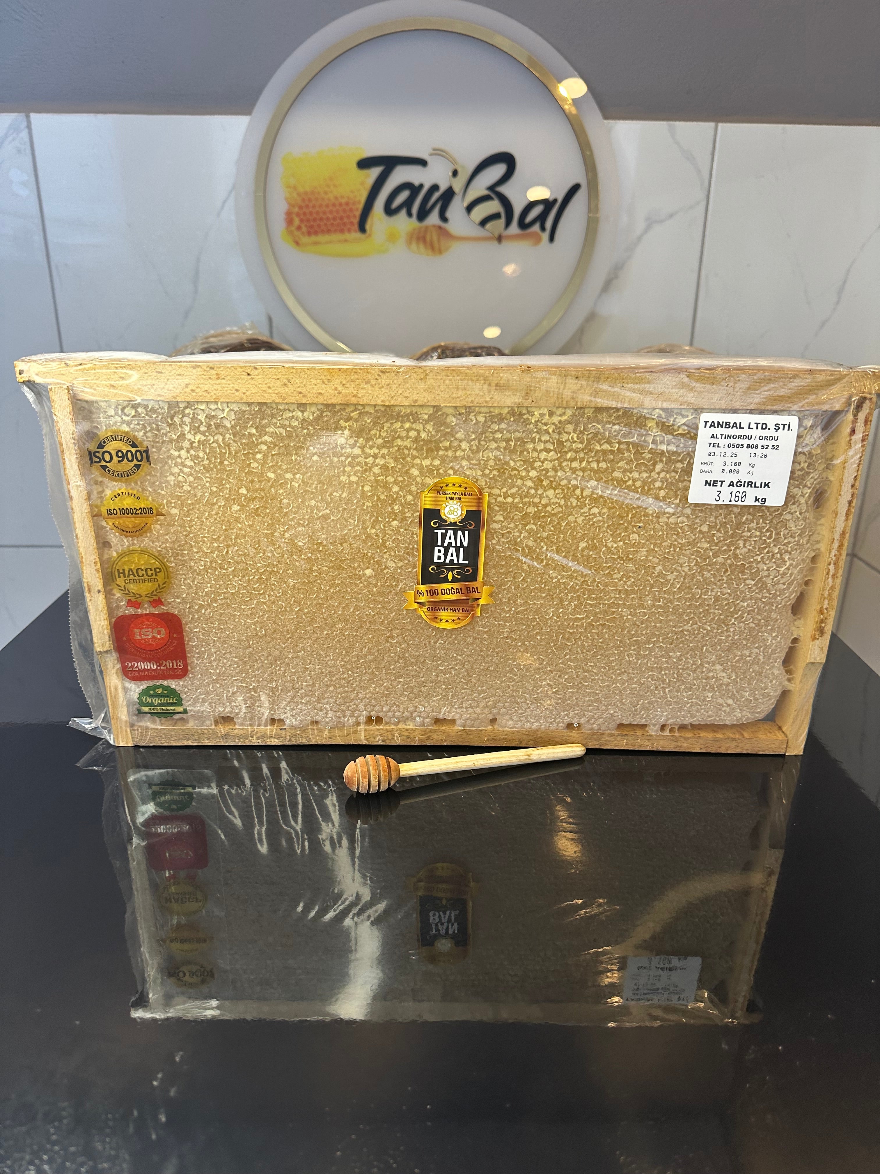 Organik Petekli Bal Sarı Renk Az Polenli Gurme Lezzet 2.6kg