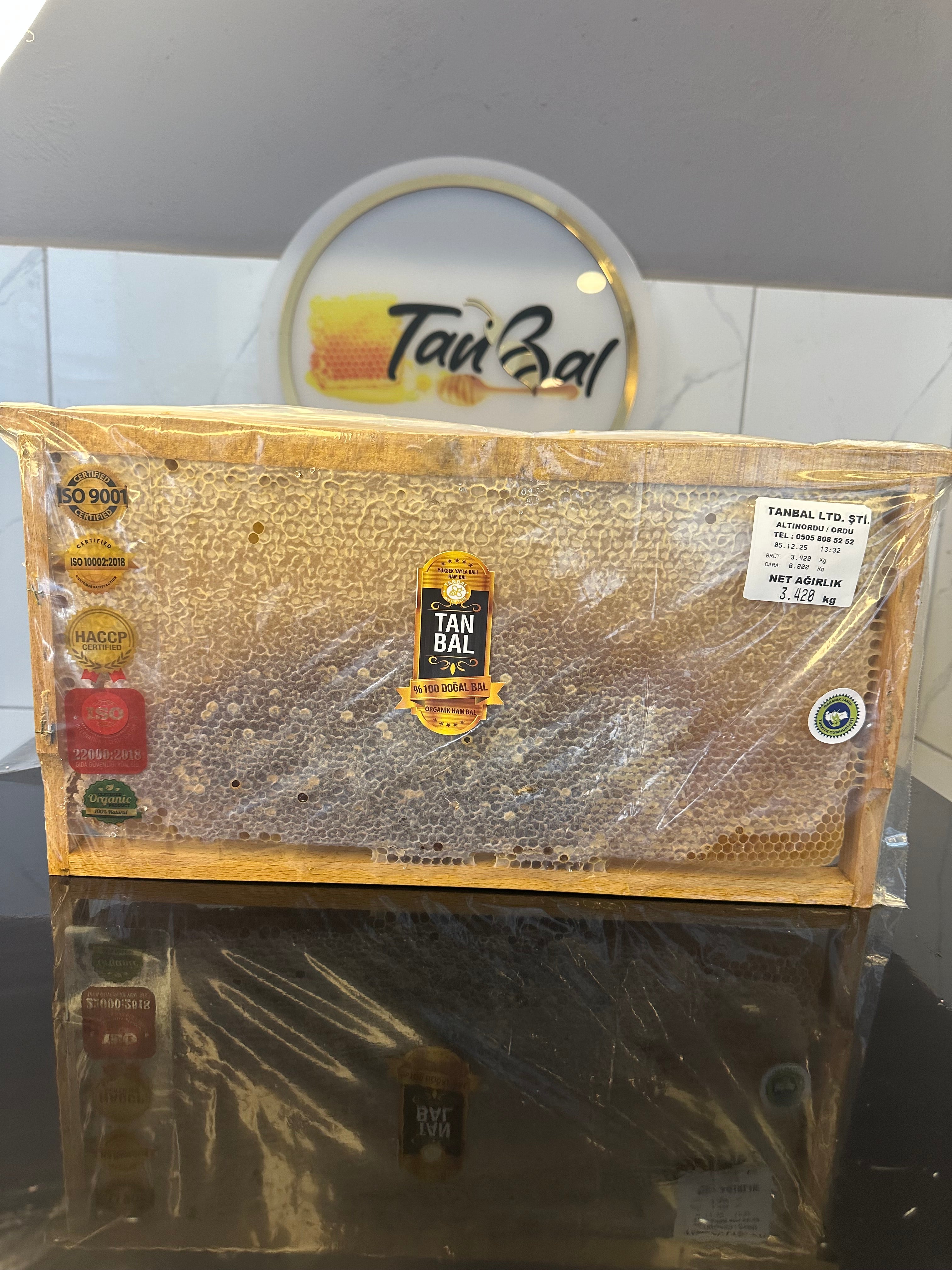 Tanbal Kırmızı Seri Orta Polenli Petekli Çerçeve Bal