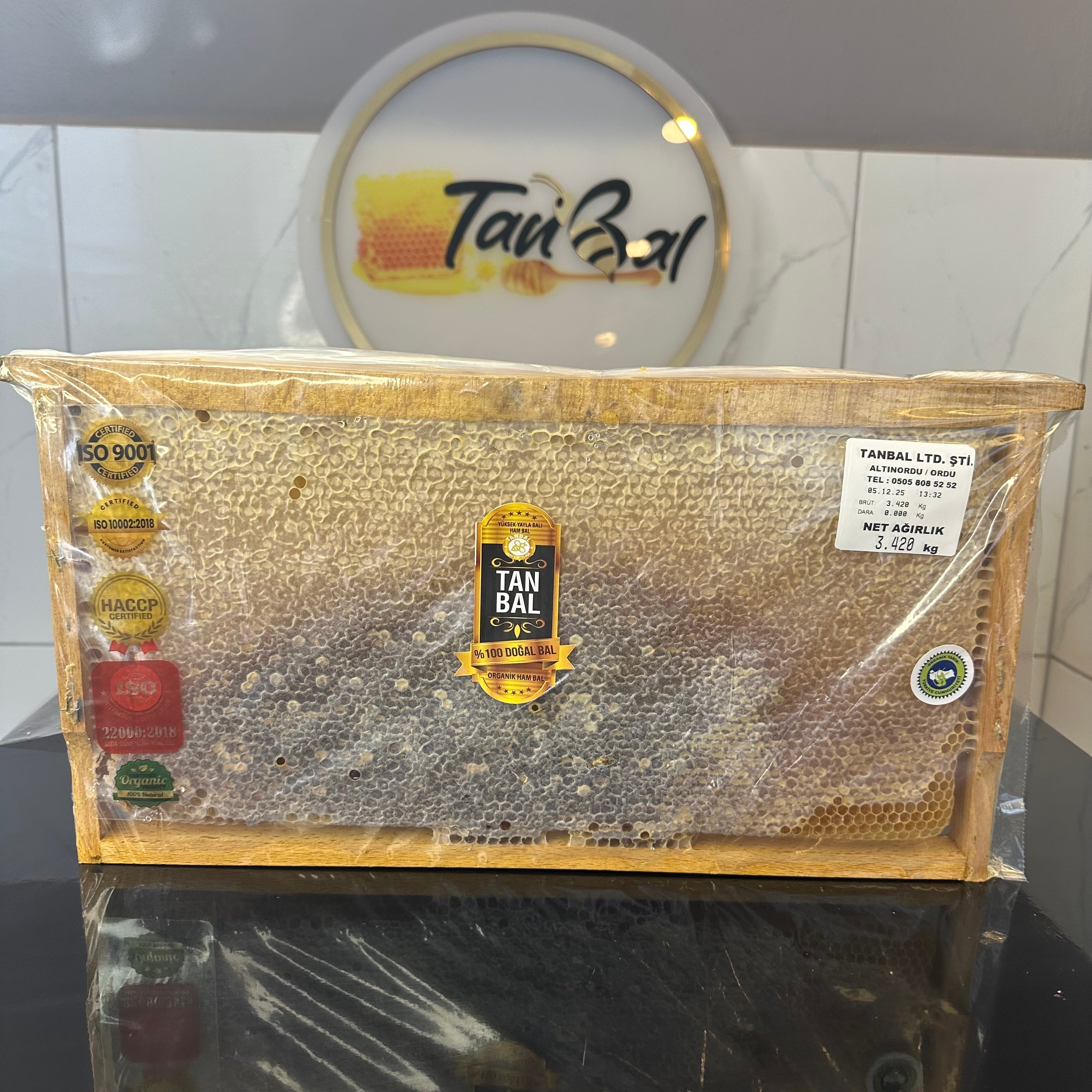 Tanbal Kırmızı Seri Orta Polenli Petekli Çerçeve Bal