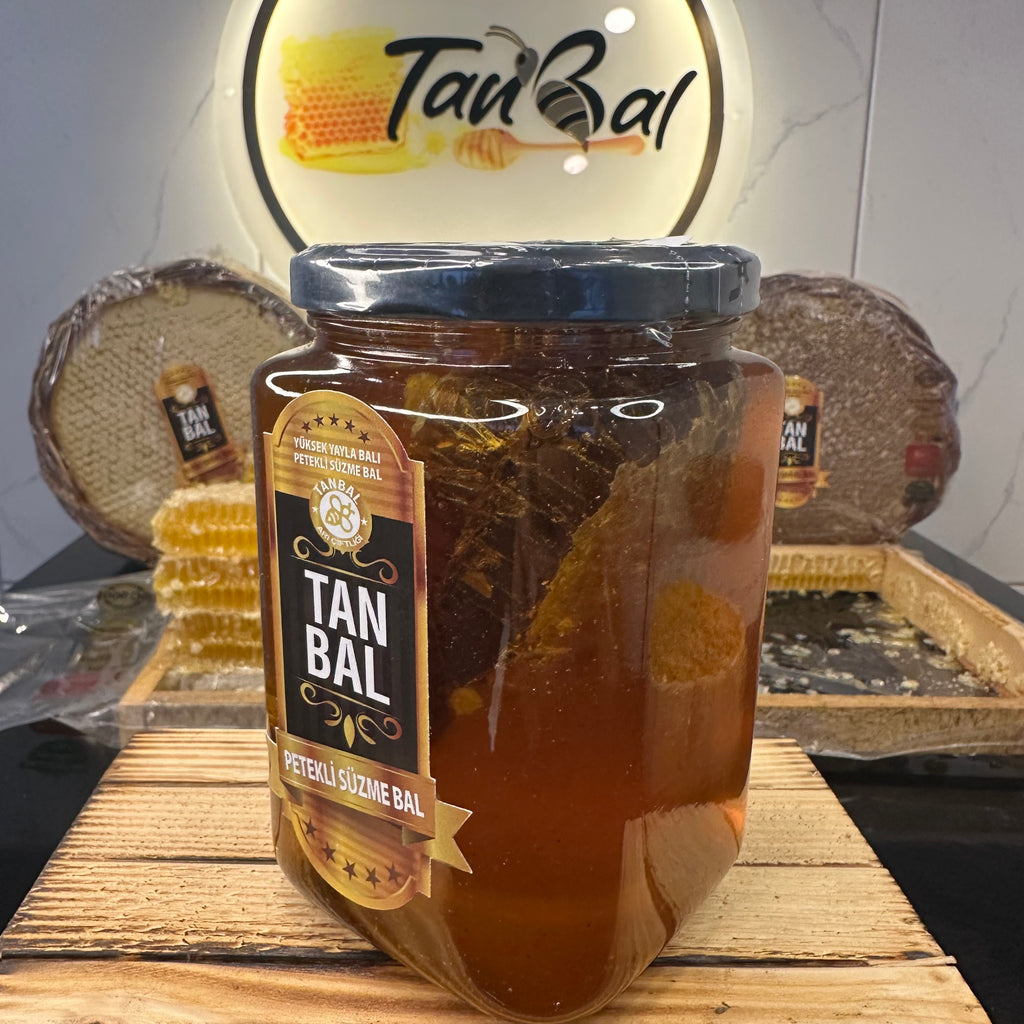 Tanbal Petekli Süzme Bal 1 KG Cam Kavanoz