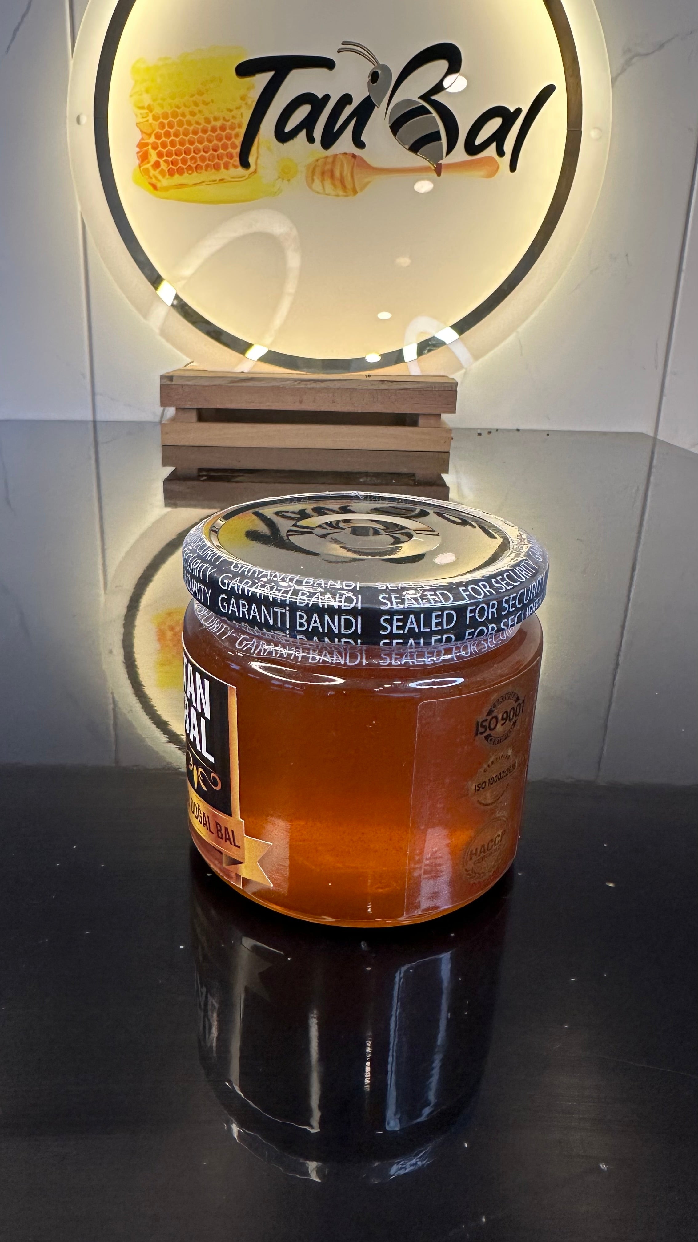 Tanbal Organik Süzme Yayla Balı (480 GR)