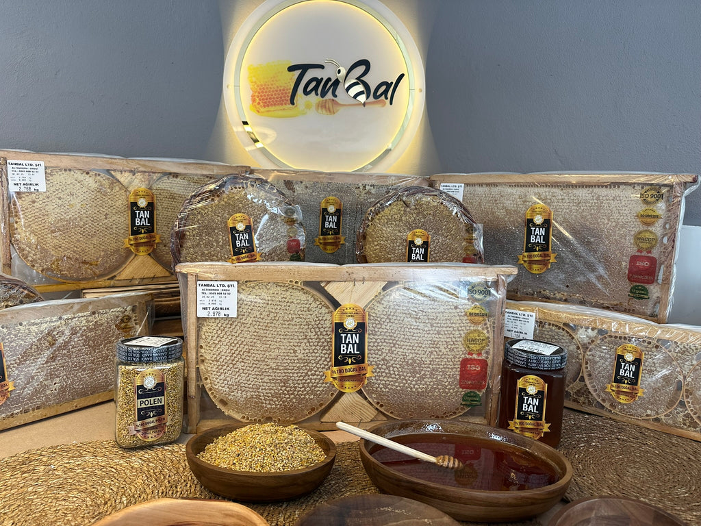 Tanbal Organik Karakovan Çerçeve Balı %100 Mumsuz