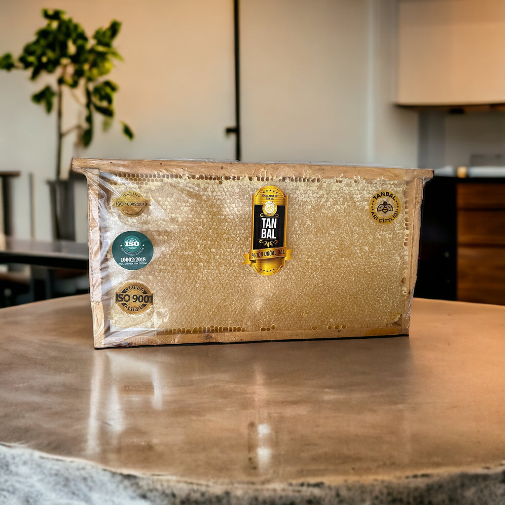 Organik Petekli Bal Sarı Renk Az Polenli Gurme Lezzet 2.6kg