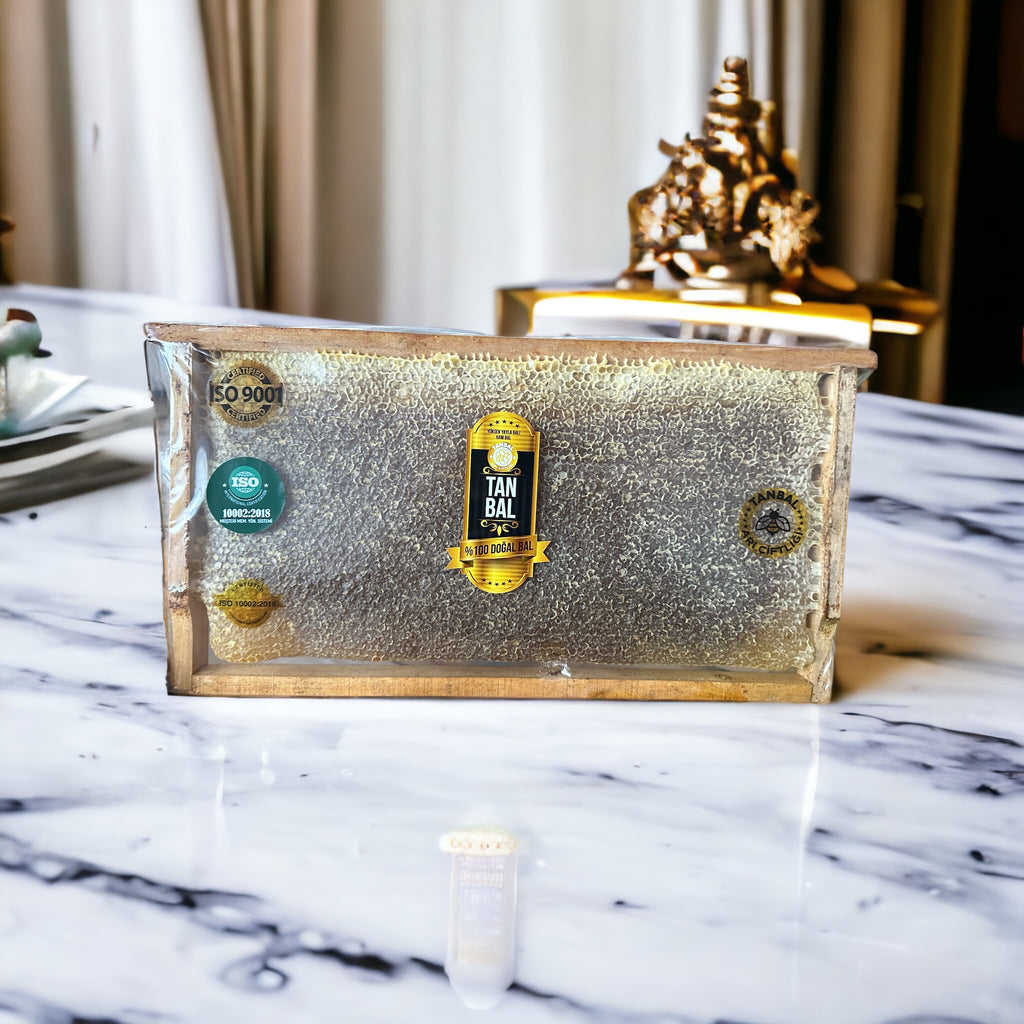 Tanbal Siyah Seri Yoğun Polenli Şifa Balı (Petekli)