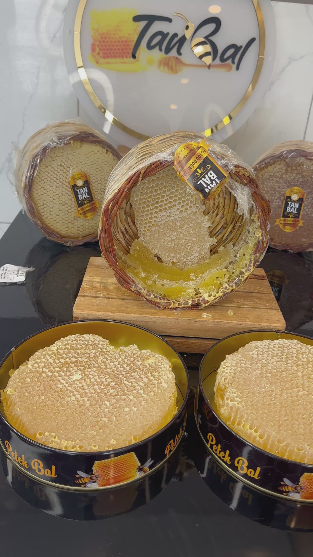 Tanbal Karakovan Sepet Balı (1.3kg)