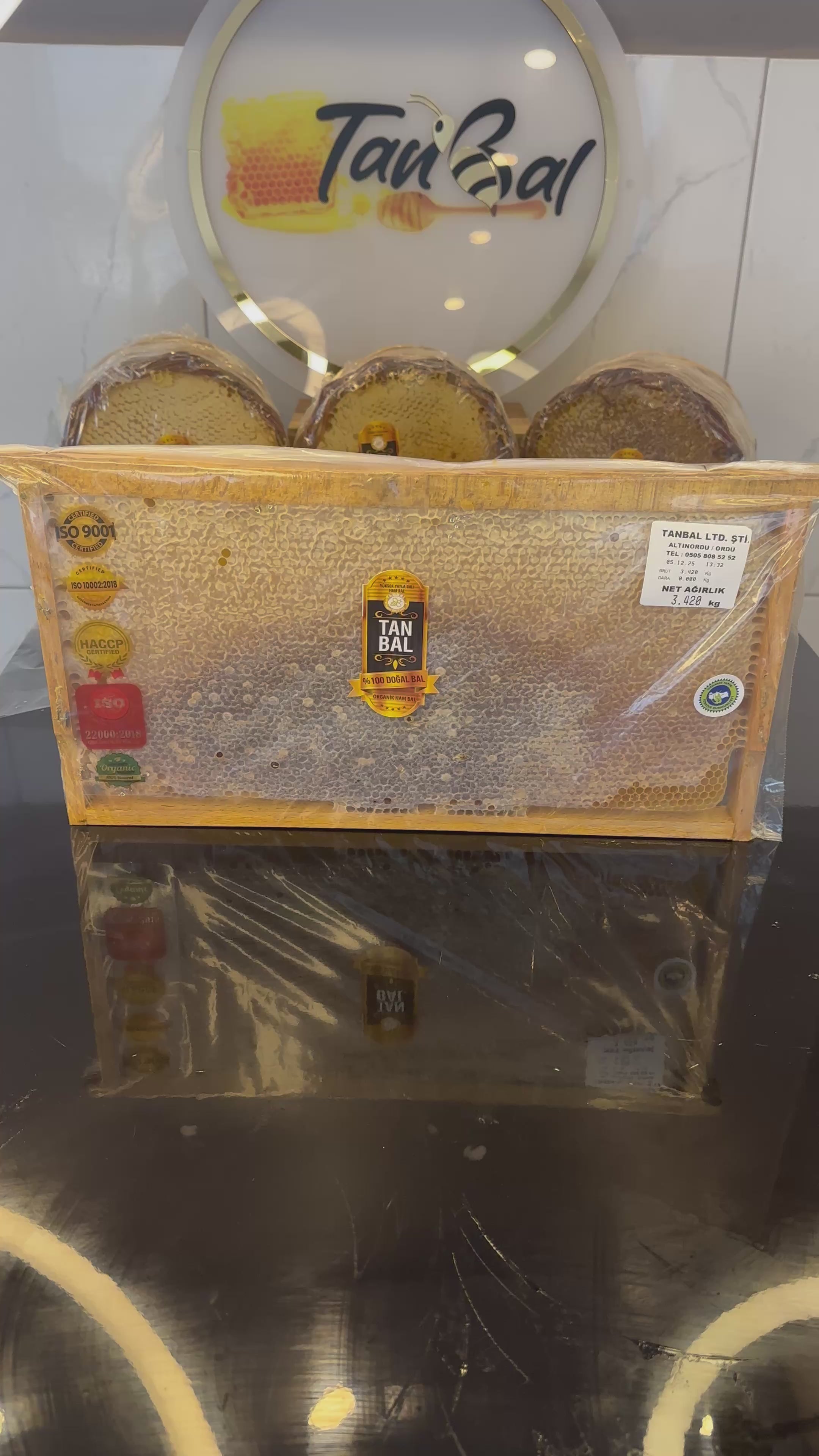 Tanbal Kırmızı Seri Orta Polenli Petekli Çerçeve Bal